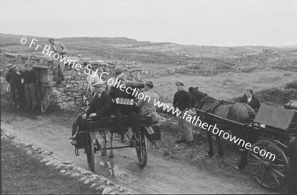 WEDDING AT OGHIL CHURCH MONDAY  BRIDE MARY POWELL OF OGHIL  GROOM  PAT HERNON  KILMURVEY